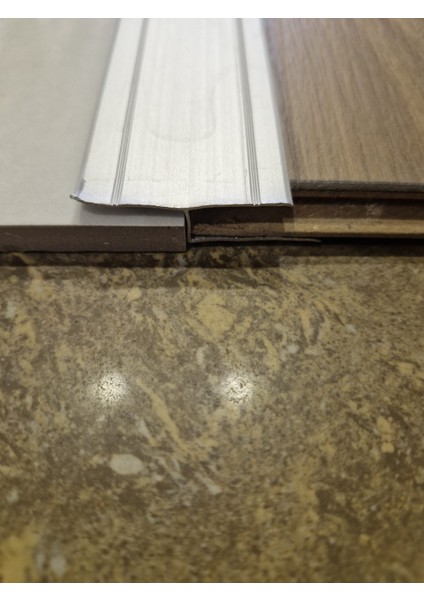 Parke Eşik Çıtası Geçmeli Z Model Alüminyum Profil 90 Cm/3 Adet.