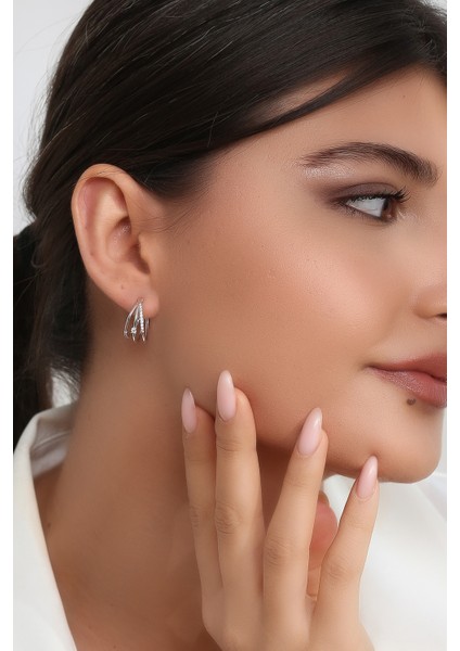 Kadın 925 Ayar Gümüş Zirkon Taşlı Küpe