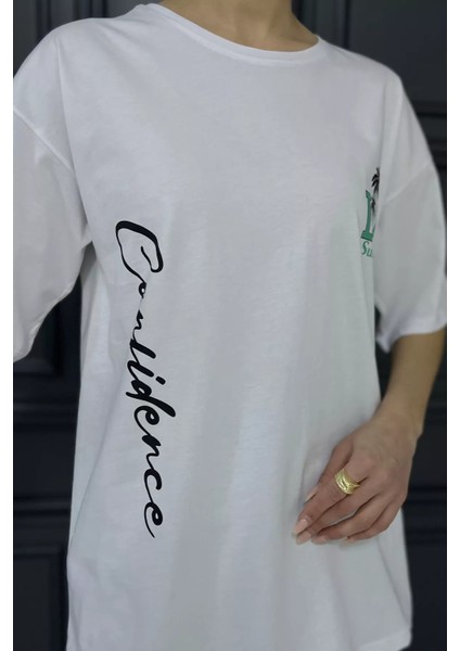 Baskılı Bisiklet Yaka Kadın Tişört fırsatları