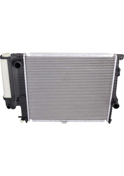 Bmw 5 Serisi E39 528I Su Radyatörü