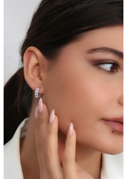 Kadın 925 Ayar Gümüş Zirkon Taşlı Küpe