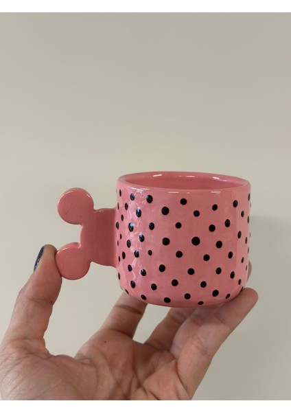 Pembe Benekli Fincan