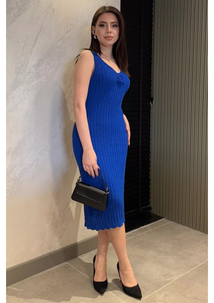 Gül Detaylı Kadın Örme Triko Elbise ( Içlikle Giyilmesi Önerilir)