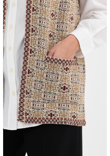 Kadın Taş monogram Desenli Cepli Triko Kilim Anne Yelek modelleri