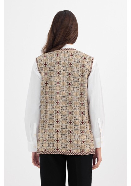 Kadın Taş monogram Desenli Cepli Triko Kilim Anne Yelek indirimleri