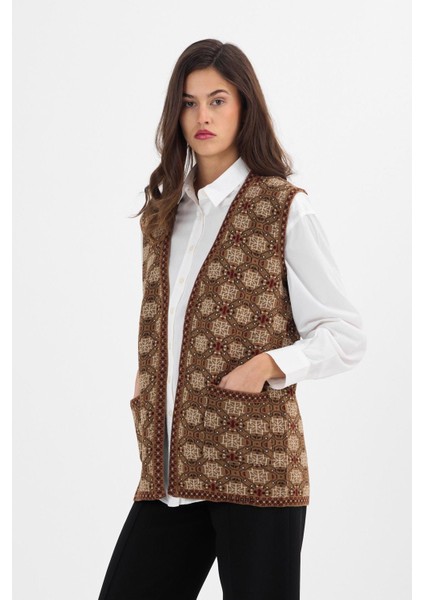 Kadın Vizon Monogram Desenli Cepli Triko Kilim Anne Yelek fiyatları