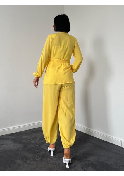 Sarı Kuşak Detaylı Ikili Takım