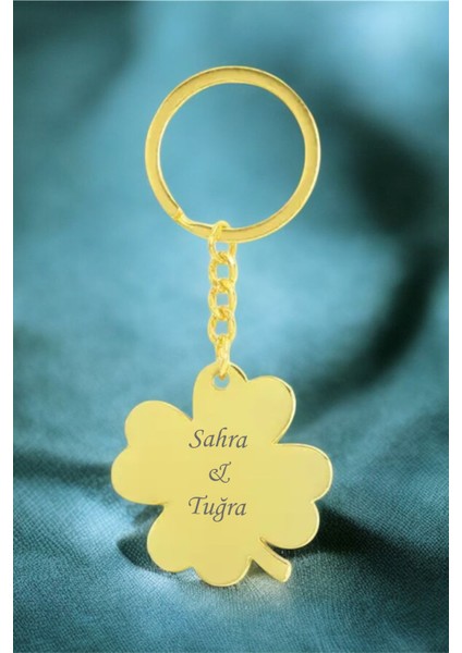 Dört Yapraklı Yonca Metal Anahtarlık Isme Özel modelleri