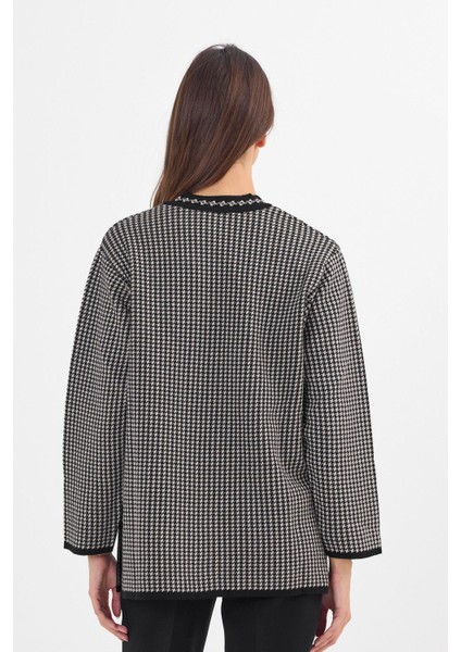 Kadın Siyah Kazayağı Desenli Düğmeli Cepli V Yaka Triko Anne Hırka fırsatları