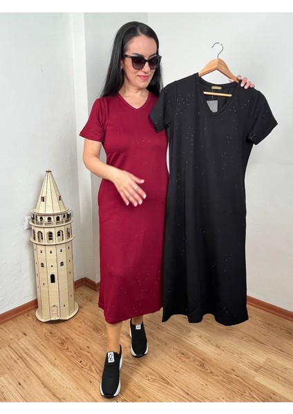 Önü Taş Detaylı Kristal Kumaş Midi Boy Cepli Elbise