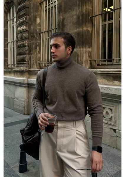 Erkek Yünlü Normal Kalıp Tam Balıkçı Boğazlı Yaka Triko Kazak fırsatları