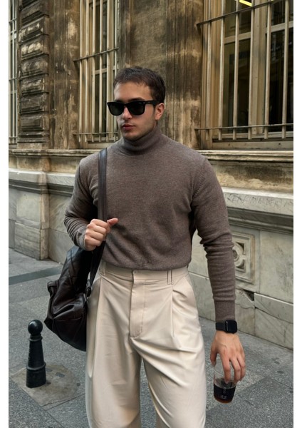 Erkek Yünlü Normal Kalıp Tam Balıkçı Boğazlı Yaka Triko Kazak indirimleri