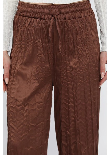 Kadın Bel Lastikli Yüksek Bel Saten Pileli Pantolon fırsatları