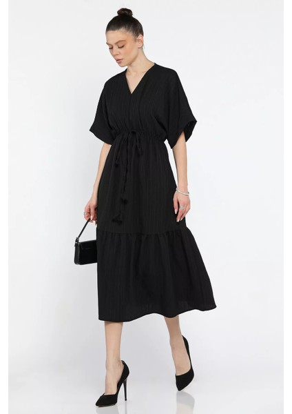 Bel Bağlamalı V Yaka Kadın Elbise