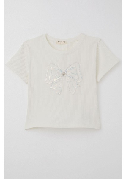 Kız Çocuk Crop Tişört Fiyonk Arma Aksesuarlı 9-14 Yaş, Ekru