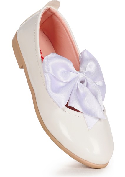 Tari Fiyonk Lastikli Kız Çocuk Babet Ayakkabı Beyaz