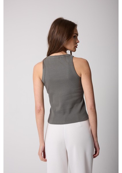 Haki Halter Yaka Fitilli Görünümlü Kadın Atlet - 2502