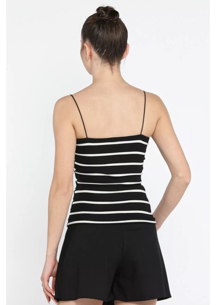 Ip Askılı Kadın Crop Bluz