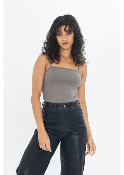 Füme Kadın Ince Ip Askılı Basic Crop Atlet -2466 modelleri