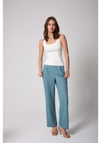 Kadın Atlet Beyaz Likralı Slim Fit Kalın Askılı - 2505 modelleri