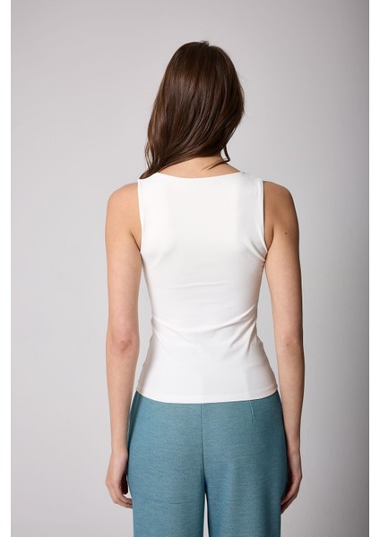 Kadın Atlet Beyaz Likralı Slim Fit Kalın Askılı - 2505 indirimleri