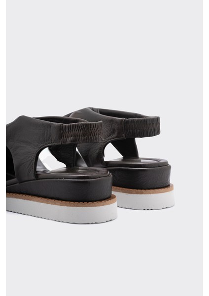 Wonder Kahverengi Deri Kadın Sandalet fırsatları