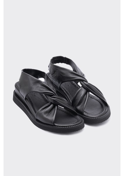 Wonder Siyah Deri Kadın Sandalet fiyatları