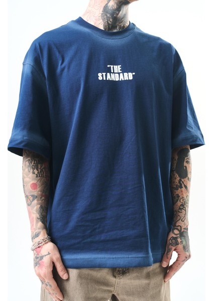 Erkek The Standard Baskılı Oversize T-Shirt Indigo fırsatları