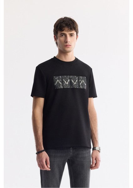 Erkek Siyah Bisiklet Yaka Hologram Baskılı İnterlok T-Shirt A51Y1092