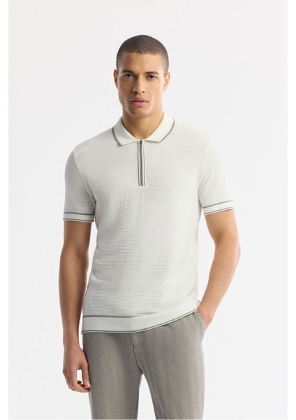 Erkek Ekru Regular Fit Polo Yaka Dokulu Rayon Triko T-shirt A51y5165