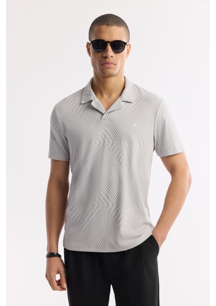 Erkek Gri Regular Fit Apaj Yaka Enine Çizgili Jakarlı T-shirt A51Y1145