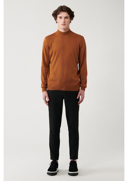 Erkek Kamel Yarım Balıkçı Yaka Tüylenmeyen Triko Regular Fit Kazak E005001