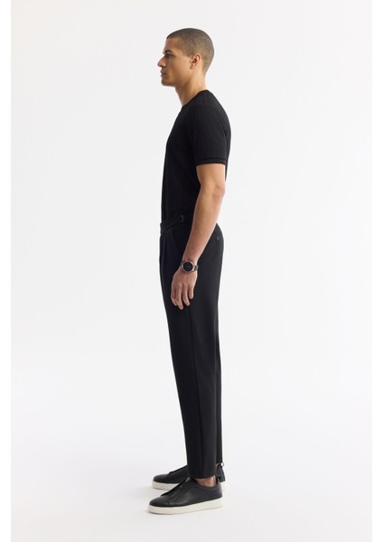 Erkek Siyah Carrot Fit Klasik Bel Pileli Apolet Detaylı Pantolon A51y3026 modelleri
