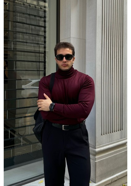Erkek Standart Fit Normal Kesim Tam Balıkçı Yaka Triko Kazak