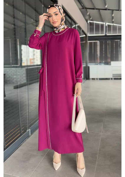 Kadın Bel Kuşaklı Taş Işlemeli Büyük Beden Tesettür Elbise