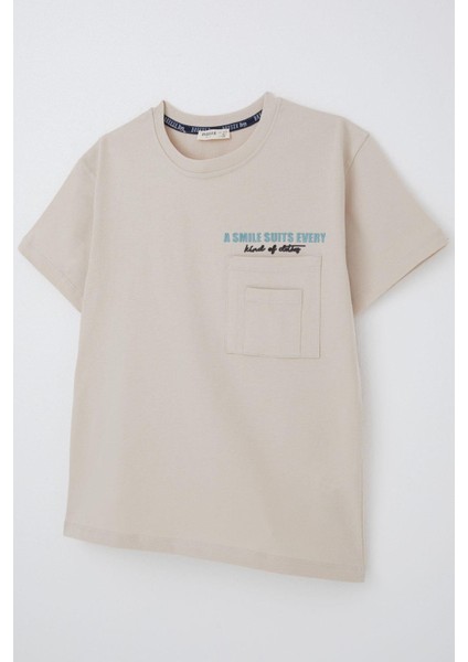 Erkek Çocuk Tişört Çift Cep Detaylı Kabartma Yazı Baskılı 6-12 Yaş, Bej modelleri