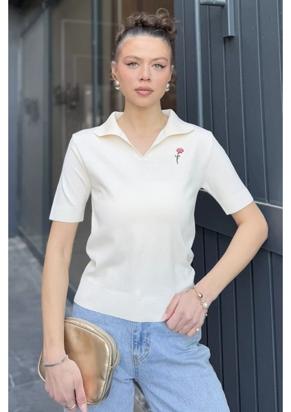 Polo Yaka Gül Nakışlı Kadın Triko Bluz