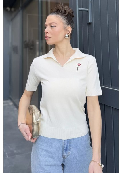 Polo Yaka Gül Nakışlı Kadın Triko Bluz