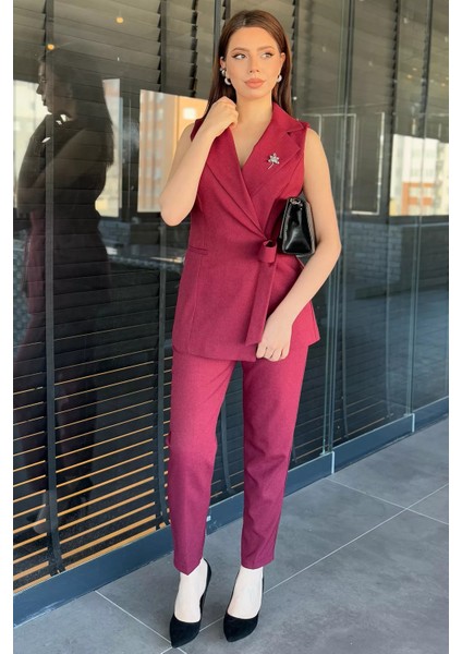 Kadın Broş Detaylı Yelek Pantolon Ikili Takım