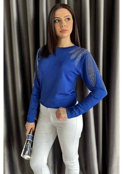 Taş İşlemeli Bisiklet Yaka Kadın Bluz P-00014755 fiyatları