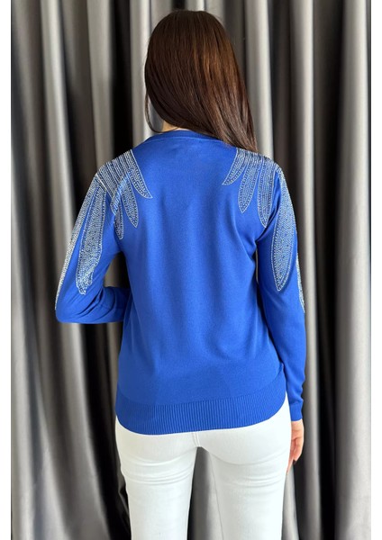 Taş İşlemeli Bisiklet Yaka Kadın Bluz P-00014755 fırsatları