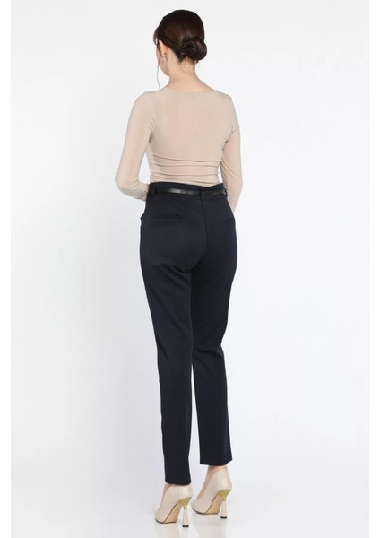 Büyük Beden Kadın Kemerli Kumaş Pantolon modelleri