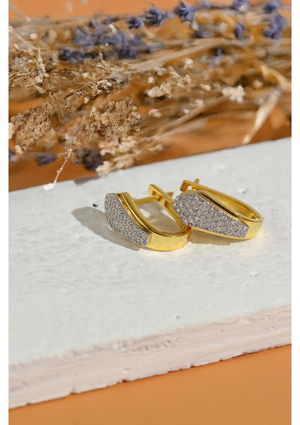 Kadın 925 Ayar Gümüş Zirkon Taşlı Küpe modelleri