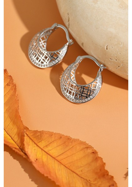 Kadın 925 Ayar Gümüş Zirkon Taşlı Küpe modelleri