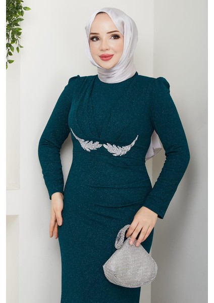 Kuyruklu Nergis Tesettür Abiye Zümrüt