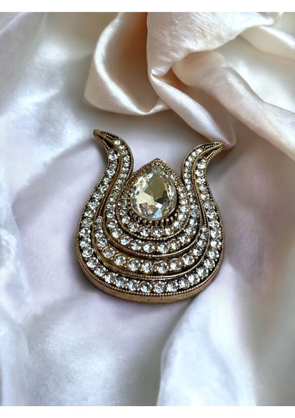 Zirkon Taşlı Lale Figür Iğneli Broş fırsatları