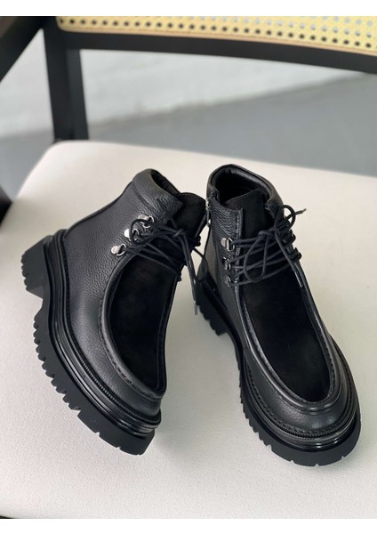 Liora Siyah Deri Bağcıklı Kadın Bot indirimleri