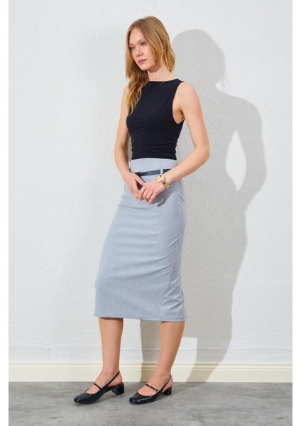 Kadın Gri Ince Kemerli Poliviskon Midi Boy Etek fırsatları