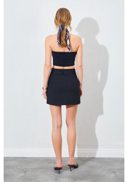 Kadın Siyah Kemerli Pileli Şort Etek indirimleri