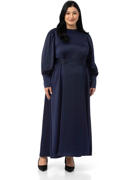 Büyük Beden Büzgülü Kollu Kuşak Detaylı Uzun Saten Lacivert Elbise